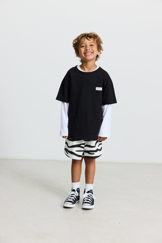 Agnes T-Shirt (Jet Black)