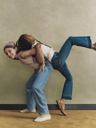 Lilia Barrel Jeans (Beachwave Drawcord) Girls - Bottoms DL1961 - Kuwait - Saudi Arabia