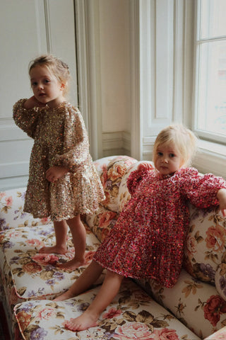 Lila Sequins Bow Dress (Gold Glitter) Dresses Konges Sløjd - Kuwait - Saudi Arabia